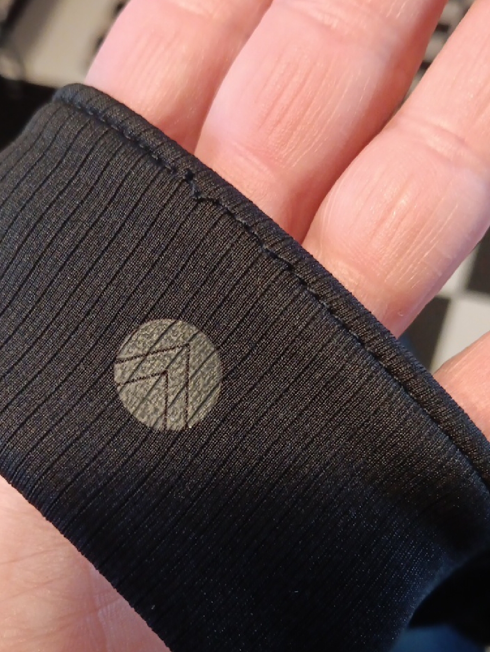 Oner Black Ribbed Sports Bra - Picture 6 of 8